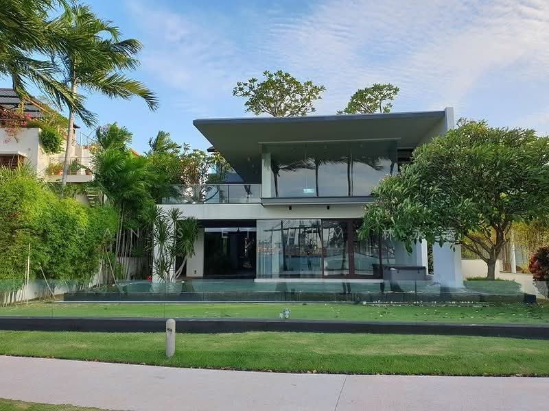 77 Ocean Drive, 77 Ocean Drive, 6 Bedrooms, 11,200 sqft, Bungalow House For Sale, by Danis ET Lim 林永添, 500167961 - Exterior - PropertyGuru.com.sg