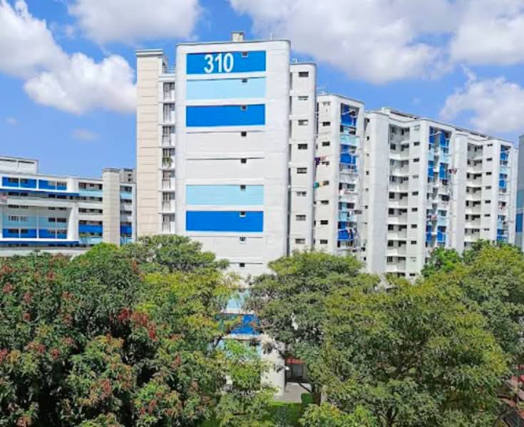310 Hougang Avenue 5, 310 Hougang Avenue 5, Room Rental, 130 sqft, HDB Flat For Rent, by Neo Kwee Eng, 500167968 - Exterior - PropertyGuru.com.sg