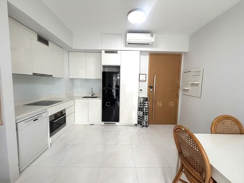 RV Residences, 467 River Valley Road, 2 Bedrooms, 678 sqft, Condominium For Rent, by Janice Ting, 500167989 - Kitchen - PropertyGuru.com.sg