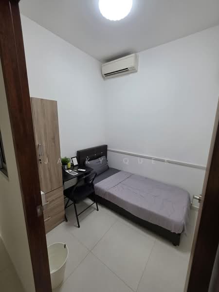 Livia, 73 Pasir Ris Grove, Room Rental, 110 sqft, Condominium For Rent, by Jacky Quek, 500167998 - Bedroom 6 - PropertyGuru.com.sg