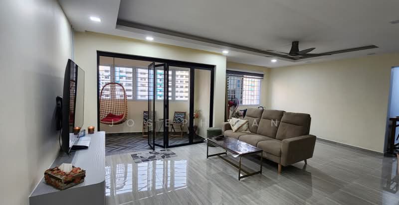 664 Choa Chu Kang Crescent, 664 Choa Chu Kang Crescent, Room Rental, 150 sqft, HDB Flat For Rent, by Joseph Tan, 500168007 - Living Room - PropertyGuru.com.sg