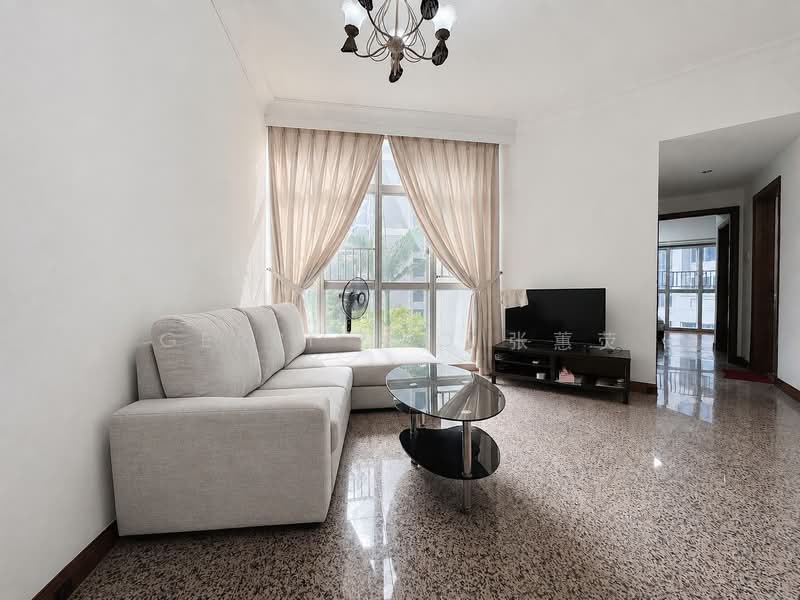 The Bayshore, 26 Bayshore Road, 2 Bedrooms, 926 sqft, Condominium For Sale, by Gerri Teo 张蕙荧, 500168011 - Living Room - PropertyGuru.com.sg