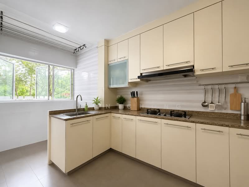 469 Jurong West Street 41, 469 Jurong West Street 41, 4 Bedrooms, 1,625 sqft, HDB Flat For Sale, by Ethan Chong, 500168012 - Kitchen - PropertyGuru.com.sg
