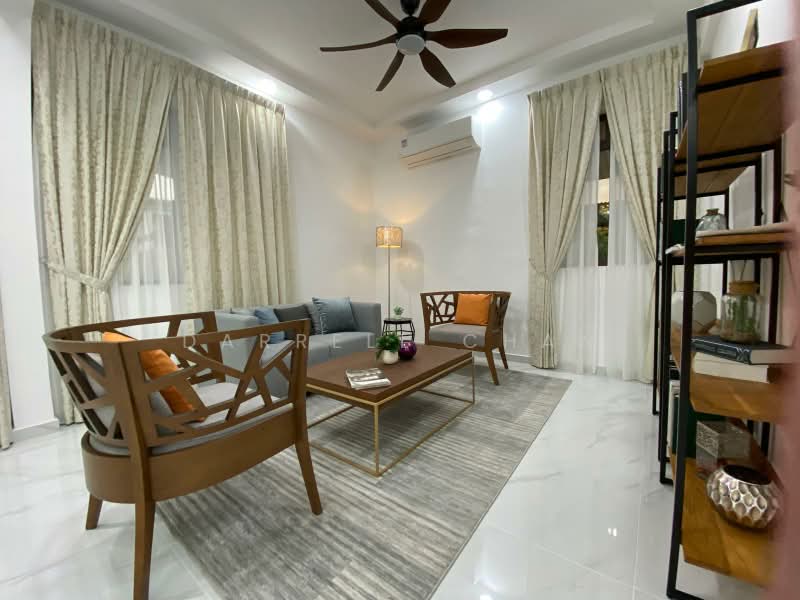 Botanical Gardens/ Cluny Park, , 6 Bedrooms, 3,500 sqft, Bungalow House For Sale, by Darrell Chan, 500168016 - Living Room - PropertyGuru.com.sg