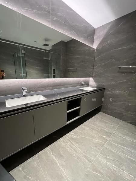 ⭐️ D12 Balestier Terrace ⭐️, , 5 Bedrooms, 5,425 sqft, Terraced House For Sale, by Jarrett Kwek, 500168020 - Bathroom - PropertyGuru.com.sg