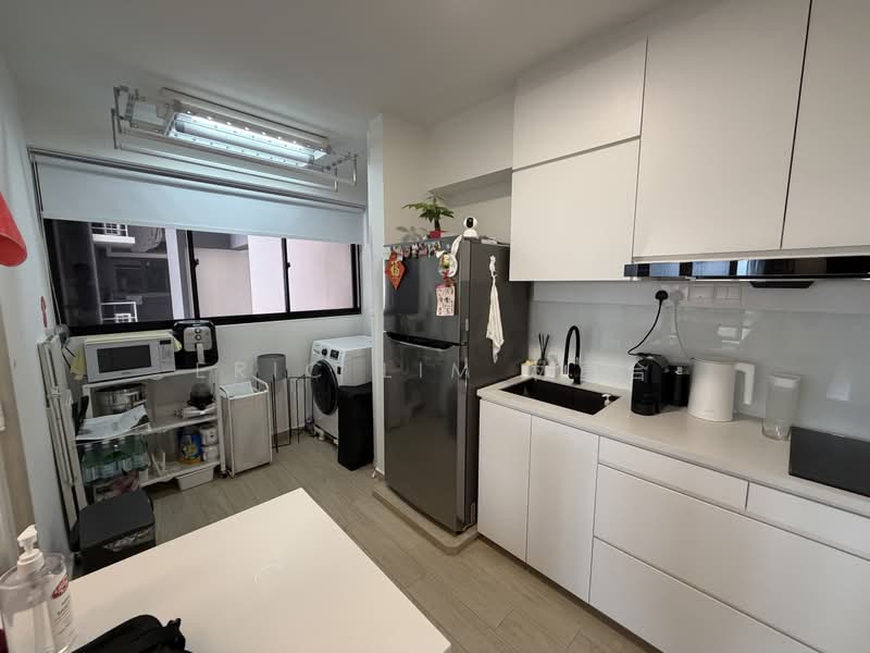 95 Dawson Road, 95 Dawson Road, 2 Bedrooms, 710 sqft, HDB Flat For Rent, by Eric Lim 林勇合, 500168023 - Kitchen - PropertyGuru.com.sg