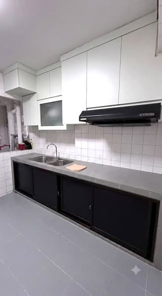 328 Tah Ching Road, 328 Tah Ching Road, 3 Bedrooms, 1,109 sqft, HDB Flat For Sale, by Ray Lee, 500168028 - Kitchen - PropertyGuru.com.sg