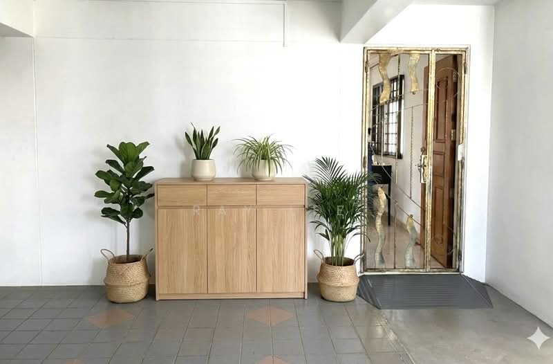 328 Tah Ching Road, 328 Tah Ching Road, 3 Bedrooms, 1,109 sqft, HDB Flat For Sale, by Ray Lee, 500168028 - Entrance - PropertyGuru.com.sg