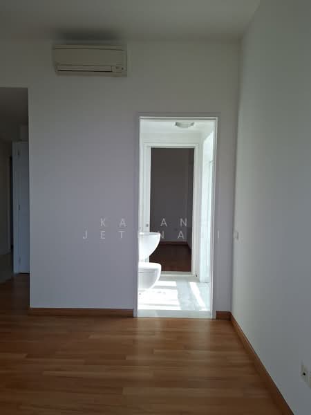 Orange Grove Residences, 27 Orange Grove Road, 4 Bedrooms, 3,000 sqft, Condominium For Rent, by Kamani Jethnani, 500168034 - Bathroom - PropertyGuru.com.sg