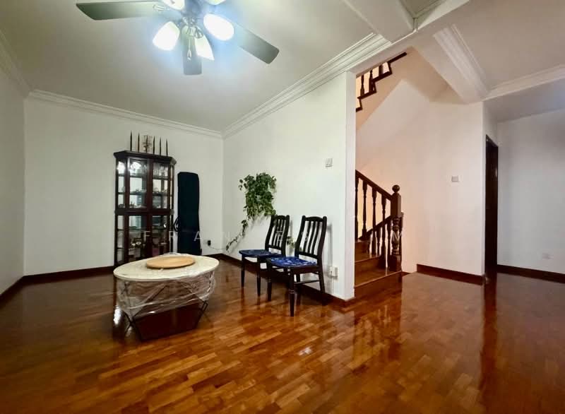 Meragi close, , 7 Bedrooms, 4,500 sqft, Terraced House For Sale, by Frances Lim, 500168042 - Family area - PropertyGuru.com.sg