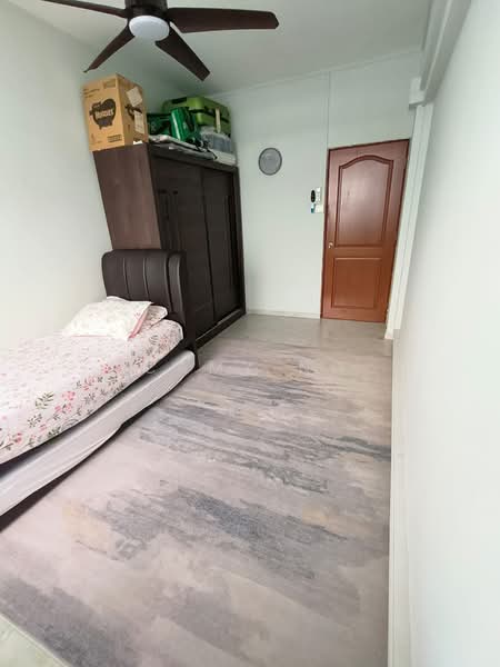 911 Jurong West Street 91, 911 Jurong West Street 91, Room Rental, 200 sqft, HDB Flat For Rent, by Camy Ng, 500168054 - Bedroom - PropertyGuru.com.sg