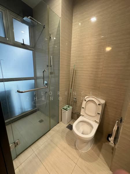 Oxley Edge, 308 River Valley Road, 3 Bedrooms, 1,055 sqft, Apartment For Sale, by Florence Zheng Zhen, 500168059 - Bathroom - PropertyGuru.com.sg