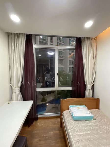 The Lakeshore, 31 Jurong West Street 41, 3 Bedrooms, 1,152 sqft, Condominium For Rent, by Adora Valerie Tay, 500168062 - Bedroom - PropertyGuru.com.sg