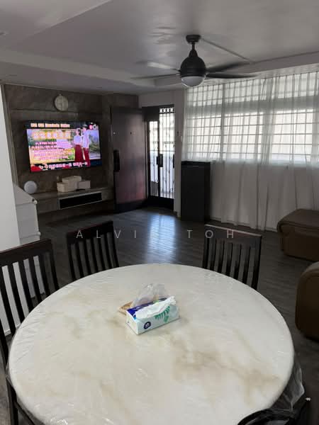 265 Yishun Street 22, 265 Yishun Street 22, 3 Bedrooms, 936 sqft, HDB Flat For Rent, by Alvin Toh, 500168065 - Living Room - PropertyGuru.com.sg