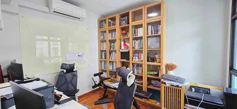 653 Senja Link, 653 Senja Link, 4 Bedrooms, 1,399 sqft, HDB Flat For Sale, by Arvin Kuek, 500168068 - Study - PropertyGuru.com.sg