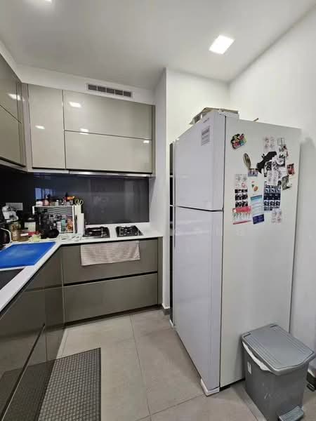 Hallmark Residences, 17 Ewe Boon Road, 4 Bedrooms, 1,862 sqft, Condominium For Sale, by Allen Gong, 500168069 - Kitchen - PropertyGuru.com.sg
