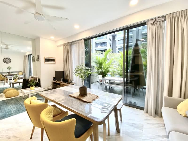 Buckley 18, 18 Buckley Road, 2 Bedrooms, 1,281 sqft, Apartment For Sale, by Debbie Ong, 500168077 - Living Room - PropertyGuru.com.sg