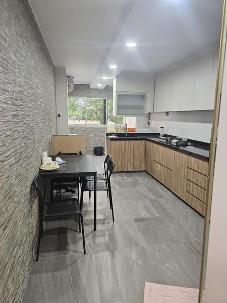 120 Ang Mo Kio Avenue 3, 120 Ang Mo Kio Avenue 3, 3 Bedrooms, 990 sqft, HDB Flat For Sale, by CLeo Leo, 500168089 - PropertyGuru.com.sg