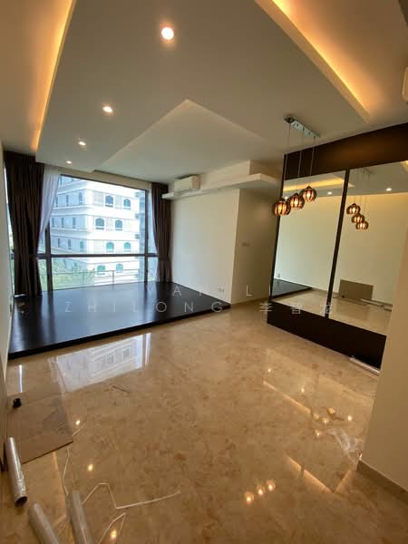 Ten @ Suffolk, 10 Suffolk Road, 2 Bedrooms, 1,119 sqft, Apartment For Sale, by Ivan Li Zhilong 李智龙, 500168100 - Living Room - PropertyGuru.com.sg