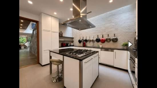 ❤️NICE ELEVATED DETACHED HOUSE⭐️1KM SCGS☎️SC98280064, Trevose Crescent/Berrima Road//Dalkeith Road/Camborne Road/Narooma Road/Harlyn Road/Merryn Road/Kheam Hock/Dunearn Estate/Tudor Close/University Road/Jalan Unggas:Watten Estate/Shelford Road/Lewis Road/Princess of Whales/Kingsmead Road/Lutheran Road, 6 Bedrooms, 6,000 sqft, Bungalow House For Sale, by Seraphina Chong, 500168101 - PropertyGuru.com.sg