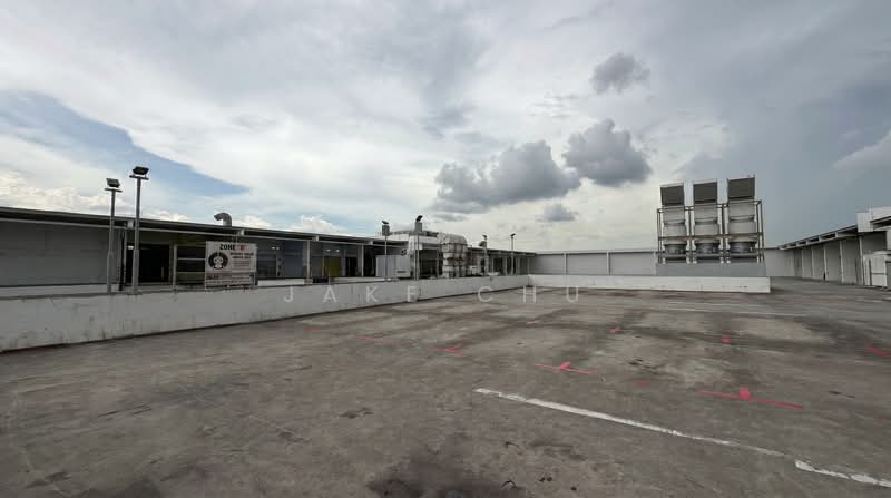Pioneer Centre, 1 Soon Lee Street, 1,485 sqft, Factory / Workshop (B2) For Rent, by Jake Chu, 500168106 - CARPARK - CommercialGuru.com.sg