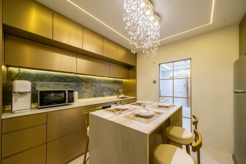 826 Jurong West Street 81, 826 Jurong West Street 81, 4 Bedrooms, 104 sqft, HDB Flat For Sale, by Rene Wu Cairu, 500168108 - Kitchen - PropertyGuru.com.sg