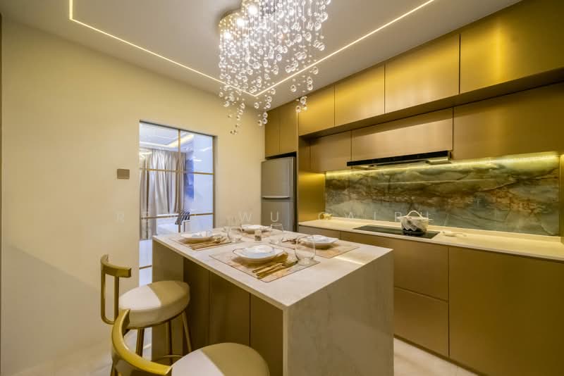 826 Jurong West Street 81, 826 Jurong West Street 81, 4 Bedrooms, 104 sqft, HDB Flat For Sale, by Rene Wu Cairu, 500168108 - Kitchen - PropertyGuru.com.sg