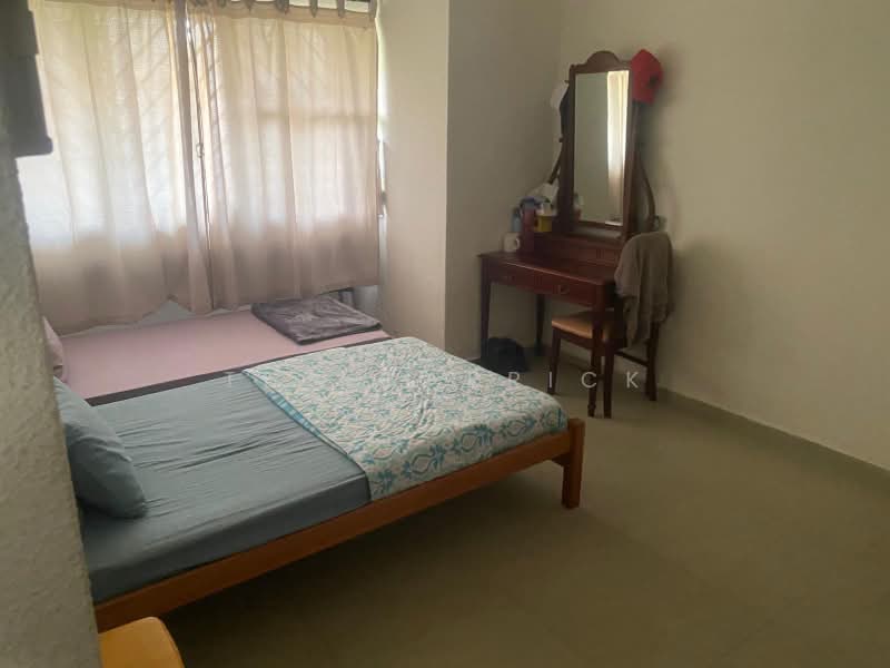 Ivory Heights, 120 Jurong East Street 13, 5 Bedrooms, 1,894 sqft, Condominium For Rent, by Teo Garrick, 500168112 - Bedroom - PropertyGuru.com.sg