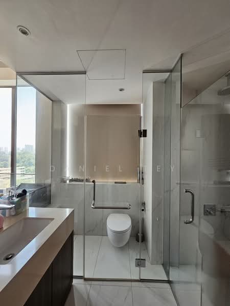 One Robin, 1 Robin Road, 4 Bedrooms, 1,905 sqft, Condominium For Sale, by Daniel Tey, 500168114 - Bathroom - PropertyGuru.com.sg