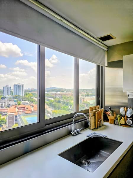 One Robin, 1 Robin Road, 4 Bedrooms, 1,905 sqft, Condominium For Sale, by Daniel Tey, 500168114 - Kitchen - PropertyGuru.com.sg