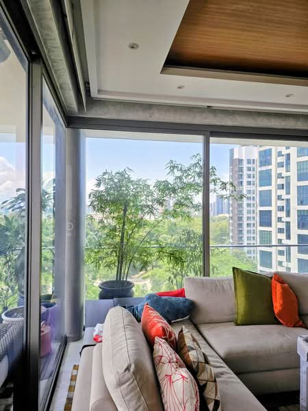 One Robin, 1 Robin Road, 4 Bedrooms, 1,905 sqft, Condominium For Sale, by Daniel Tey, 500168114 - Living Room - PropertyGuru.com.sg