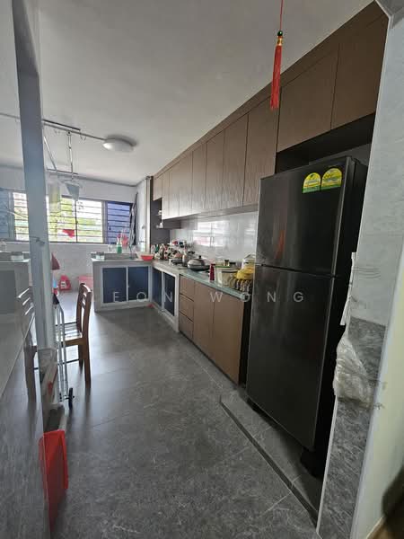 105 Gangsa Road, 105 Gangsa Road, 2 Bedrooms, 688 sqft, HDB Flat For Sale, by Leon Wong, 500168116 - Kitchen - PropertyGuru.com.sg