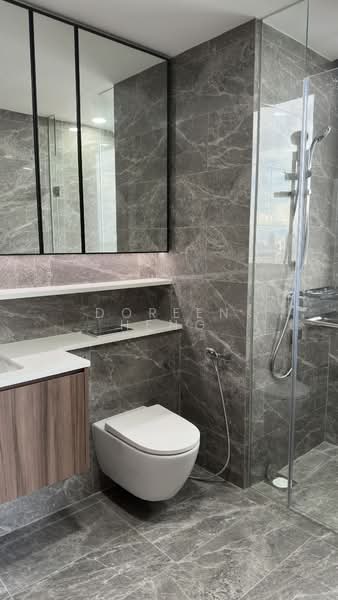 Lentor Modern, Lentor Central, 4 Bedrooms, 980 sqft, Condominium For Sale, by Doreen Heng, 500168117 - Bathroom - PropertyGuru.com.sg