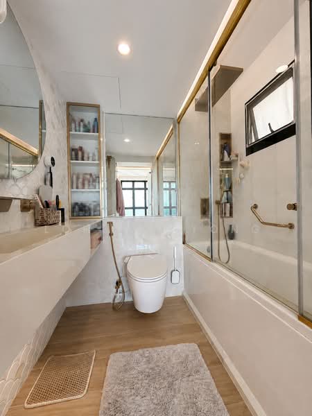 415D Northshore Drive, 415D Northshore Drive, 3 Bedrooms, 1,238 sqft, HDB Flat For Sale, by Loh Wei Yong, 500168121 - Master Bathroom - PropertyGuru.com.sg