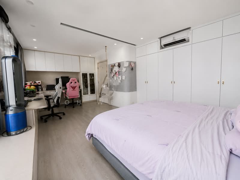 415D Northshore Drive, 415D Northshore Drive, 3 Bedrooms, 1,238 sqft, HDB Flat For Sale, by Loh Wei Yong, 500168121 - Master Bedroom combined with Common BR - PropertyGuru.com.sg