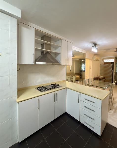 171 Bishan Street 13, 171 Bishan Street 13, 2 Bedrooms, 670 sqft, HDB Flat For Rent, by Sidney Chia, 500168129 - Kitchen - PropertyGuru.com.sg