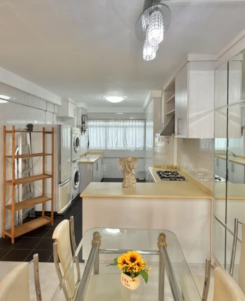 171 Bishan Street 13, 171 Bishan Street 13, 2 Bedrooms, 670 sqft, HDB Flat For Rent, by Sidney Chia, 500168129 - Kitchen - PropertyGuru.com.sg