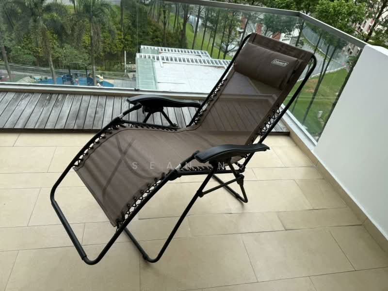 Viz at Holland, 221 Queensway, 2 Bedrooms, 947 sqft, Condominium For Rent, by Sean NG, 500168134 - Balcony - PropertyGuru.com.sg