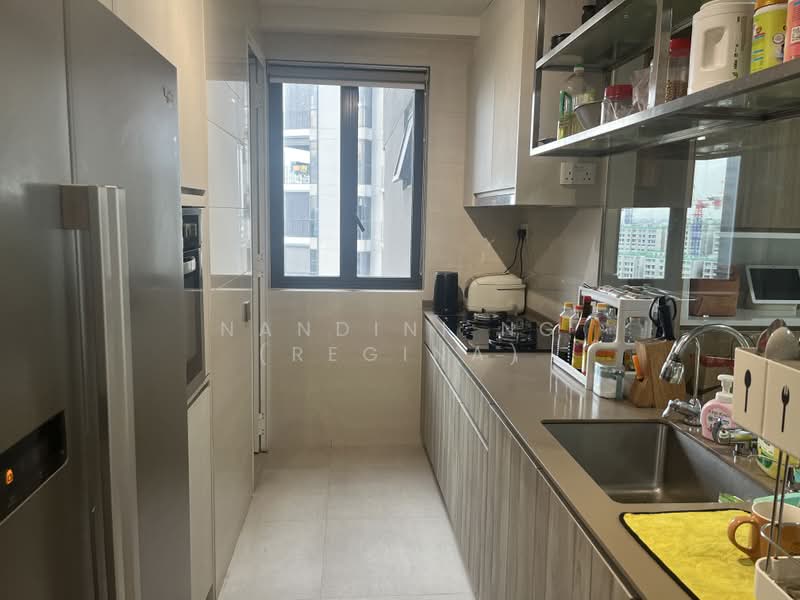 High Park Residences, 27 Fernvale Road, 4 Bedrooms, 1,227 sqft, Condominium For Sale, by Nandini Ng (Regina), 500168136 - Kitchen - PropertyGuru.com.sg
