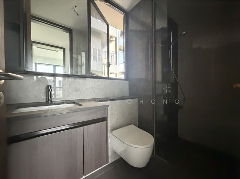Tembusu Grand, 94 Jalan Tembusu, 3 Bedrooms, 990 sqft, Condominium For Sale, by Klyssa Chong, 500168140 - Bathroom - PropertyGuru.com.sg