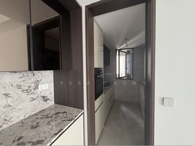 Tembusu Grand, 94 Jalan Tembusu, 3 Bedrooms, 990 sqft, Condominium For Sale, by Klyssa Chong, 500168140 - Kitchen - PropertyGuru.com.sg