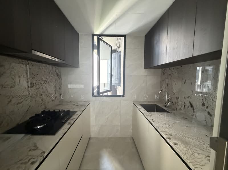 Tembusu Grand, 94 Jalan Tembusu, 3 Bedrooms, 990 sqft, Condominium For Sale, by Klyssa Chong, 500168140 - Kitchen - PropertyGuru.com.sg