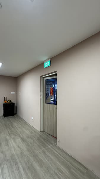 Wave 9, 71 Woodlands Industrial Park E9, 11,345 sqft, Light Industrial (B1) For Sale, by Stephenie Jia Hui, 500168141 - Corridor - CommercialGuru.com.sg