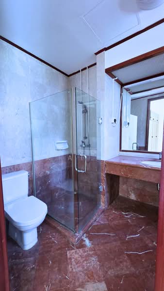 Costa Rhu, 3 Rhu Cross, 3 Bedrooms, 1,647 sqft, Condominium For Sale, by Lim Soon Kiat Patrick, 500168143 - Bathroom - PropertyGuru.com.sg