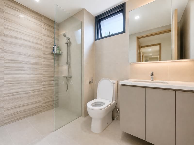 Wandervale, 351 Choa Chu Kang Avenue 3, 4 Bedrooms, 1,246 sqft, Executive Condominium For Sale, by Amanda Elisha Tan, 500168145 - Master Bathroom - PropertyGuru.com.sg