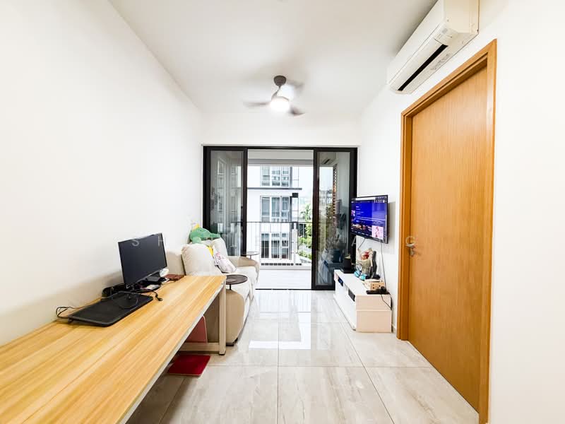 The Verandah Residences, 227 Pasir Panjang Road, 1 Bedroom, 484 sqft, Condominium For Sale, by Shirlene Ang, 500168150 - Living Room - PropertyGuru.com.sg