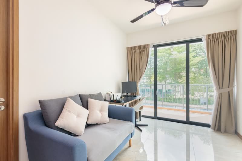Kingsford Waterbay, 72 Upper Serangoon View, 1 Bedroom, 484 sqft, Condominium For Sale, by Paige Liang, 500168153 - Living Room - PropertyGuru.com.sg