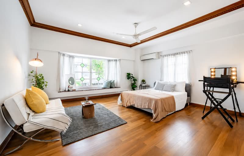 Gentle Villas, Gentle Drive, 5 Bedrooms, 2,900 sqft, Detached House For Sale, by Steven Deng, 500168154 - Bedroom - PropertyGuru.com.sg