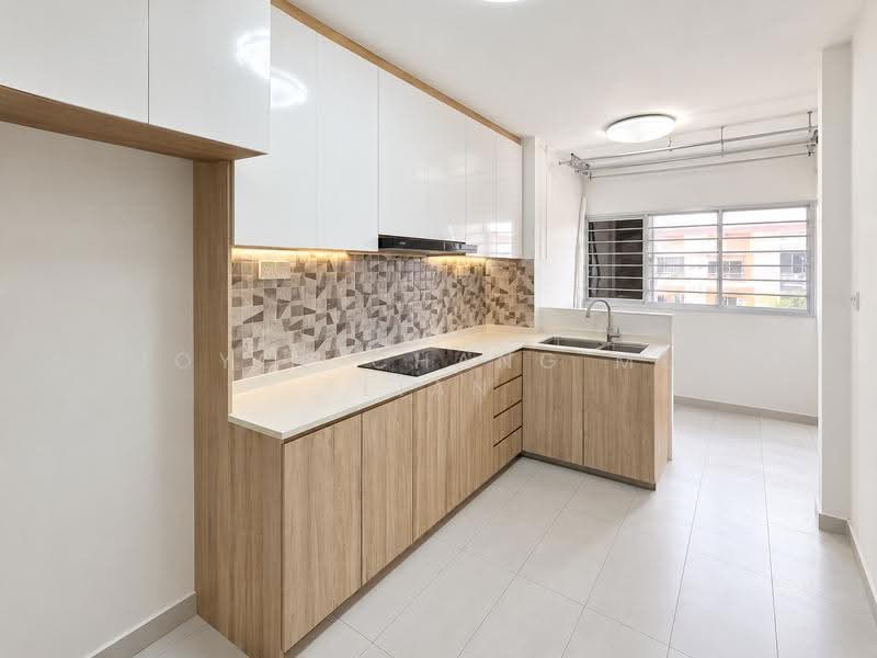 107 Potong Pasir Avenue 1, 107 Potong Pasir Avenue 1, Macpherson / Potong Pasir, 3 Bedrooms, 1,109 sqft, HDB Flat For Sale, by Joyce Chang Mui Lian, 500168157 - Kitchen (Bare) - PropertyGuru.com.sg