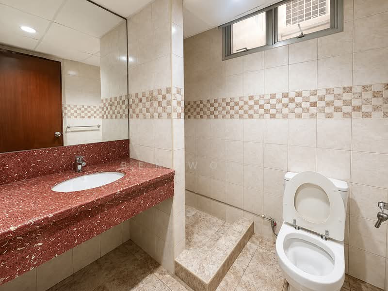 UE Square, 207 River Valley Road, Room Rental, 150 sqft, Apartment For Rent, by Ben Wong, 500168161 - Bathroom - PropertyGuru.com.sg